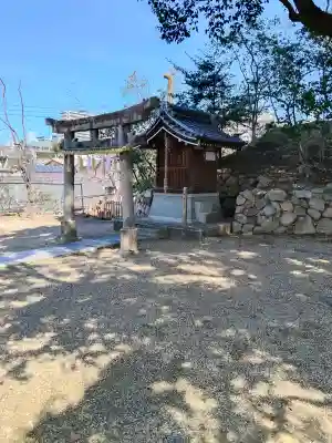 安居神社の{uncategorized: "未分類", other: "その他", undefined: "問題あり", building: "その他建物", grave: "お墓", sacred_gate: "鳥居", guardian: "狛犬", statue: "像", buddha: "仏像", history: "歴史", nature: "自然", garden: "庭園", animal: "動物", pagoda: "塔", temizu: "手水舎", mountain_gate: "山門・神門", sanctuary: "本殿・本堂", subordinate: "末社・摂社", art: "芸術", scenery: "景色", jizo: "地蔵", ema: "絵馬", goshuin: "御朱印", omikuji: "おみくじ", items: "授与品その他", amulet: "お守り", goshuincho: "御朱印帳", eats: "食事", festival: "お祭り", votive_dance: "神楽", shichigosan: "七五三参", wedding: "結婚式", experience: "体験その他", initially: "初詣", around: "周辺", anti_infection: "感染症対策"}