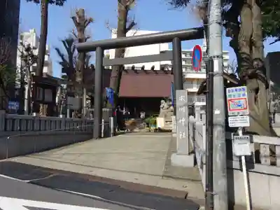 高円寺氷川神社の鳥居