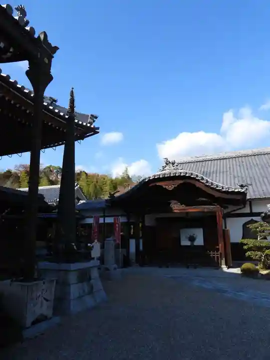 西蓮寺(三重県)