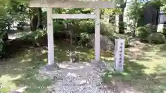 四柱神社の鳥居