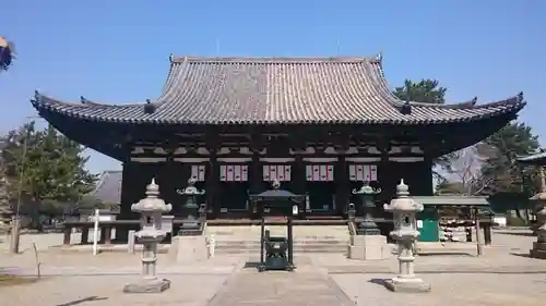 鶴林寺の本殿・本堂