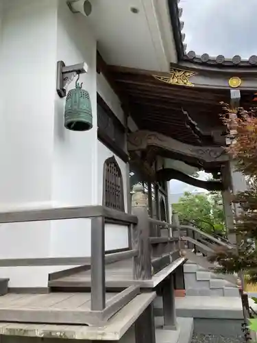 妙隆寺の本殿・本堂