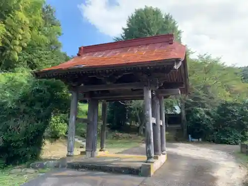 妙行寺の山門