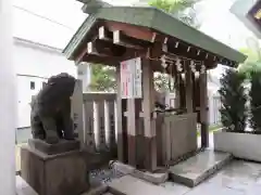 築土神社の手水