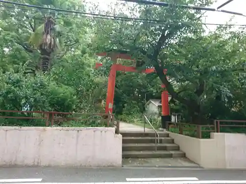 産湯稲荷神社の鳥居