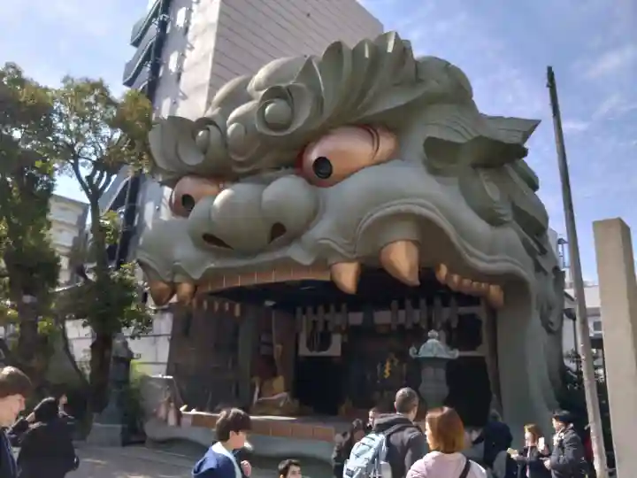 難波八阪神社の{uncategorized: "未分類", other: "その他", undefined: "問題あり", building: "その他建物", grave: "お墓", sacred_gate: "鳥居", guardian: "狛犬", statue: "像", buddha: "仏像", history: "歴史", nature: "自然", garden: "庭園", animal: "動物", pagoda: "塔", temizu: "手水舎", mountain_gate: "山門・神門", sanctuary: "本殿・本堂", subordinate: "末社・摂社", art: "芸術", scenery: "景色", jizo: "地蔵", ema: "絵馬", goshuin: "御朱印", omikuji: "おみくじ", items: "授与品その他", amulet: "お守り", goshuincho: "御朱印帳", eats: "食事", festival: "お祭り", votive_dance: "神楽", shichigosan: "七五三参", wedding: "結婚式", experience: "体験その他", initially: "初詣", around: "周辺", anti_infection: "感染症対策"}