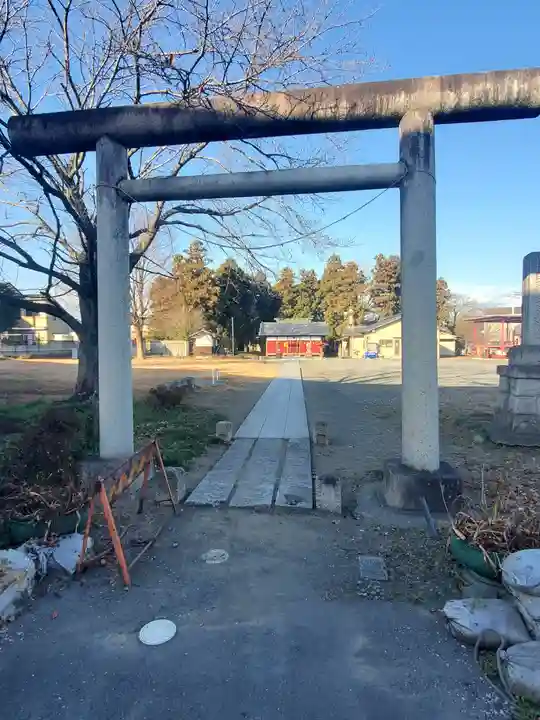 神明宮 (芋森神社)の鳥居
