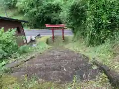 八幡神社の建物その他