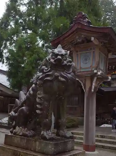 白山比咩神社の狛犬