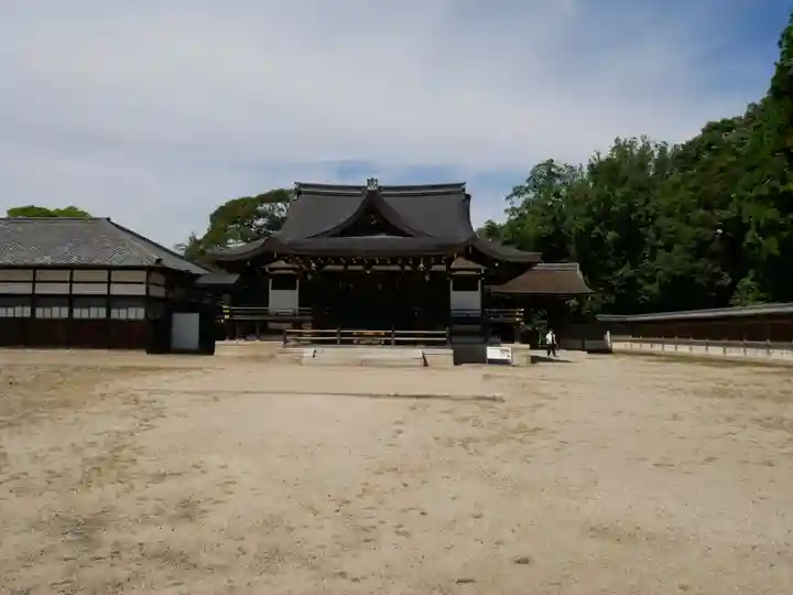 石清水八幡宮の本殿・本堂