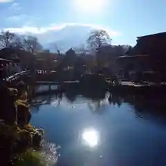 淺間神社（忍野八海）の周辺