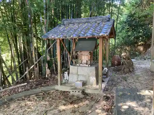 姫坂神社の末社