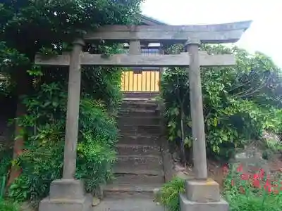 根本山神社の鳥居