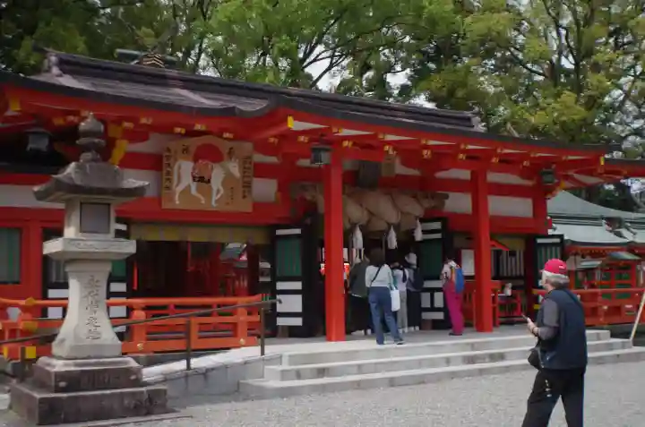 熊野速玉大社の{uncategorized: "未分類", other: "その他", undefined: "問題あり", building: "その他建物", grave: "お墓", sacred_gate: "鳥居", guardian: "狛犬", statue: "像", buddha: "仏像", history: "歴史", nature: "自然", garden: "庭園", animal: "動物", pagoda: "塔", temizu: "手水舎", mountain_gate: "山門・神門", sanctuary: "本殿・本堂", subordinate: "末社・摂社", art: "芸術", scenery: "景色", jizo: "地蔵", ema: "絵馬", goshuin: "御朱印", omikuji: "おみくじ", items: "授与品その他", amulet: "お守り", goshuincho: "御朱印帳", eats: "食事", festival: "お祭り", votive_dance: "神楽", shichigosan: "七五三参", wedding: "結婚式", experience: "体験その他", initially: "初詣", around: "周辺", anti_infection: "感染症対策"}