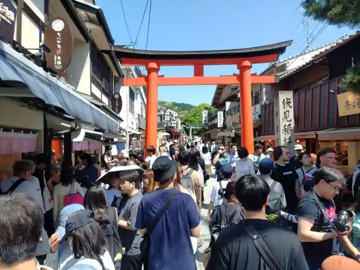 伏見稲荷大社(京都府)