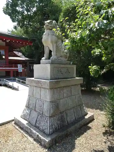 千勝神社の狛犬