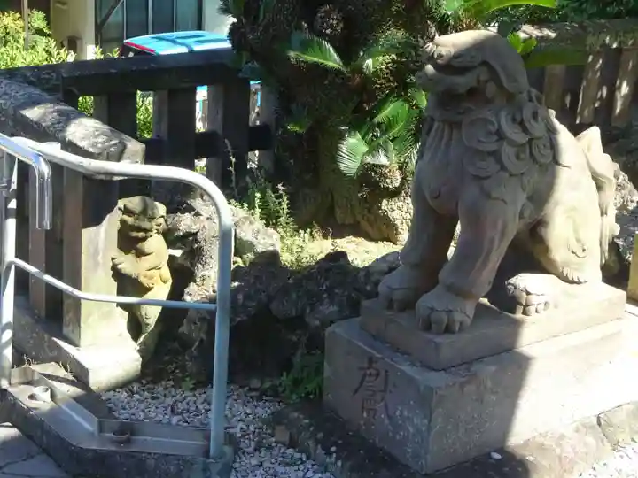 叶神社 (西叶神社)の狛犬