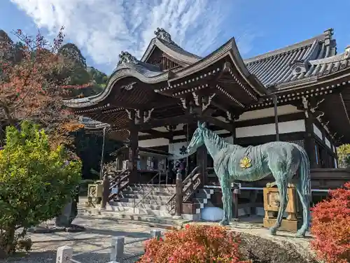 橘寺の本殿・本堂