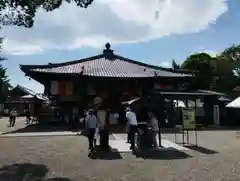 大安寺の本殿