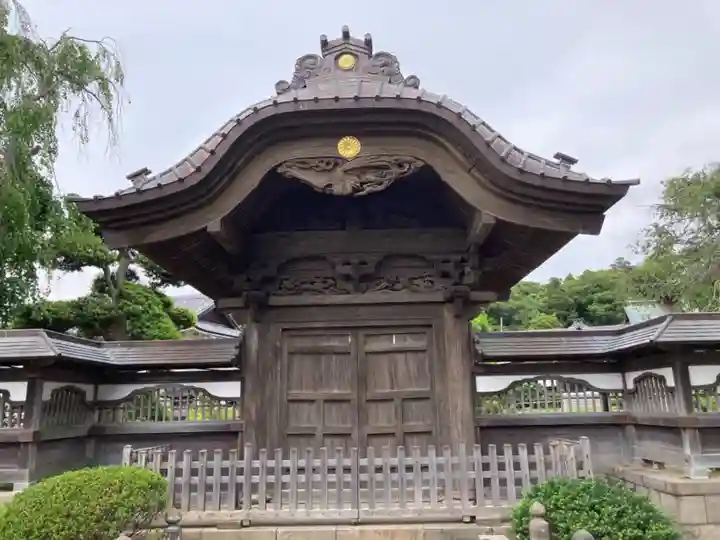 時宗総本山 遊行寺(正式:清浄光寺)の山門・神門