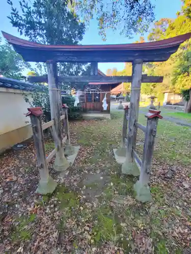 頤氣神社(長野県)