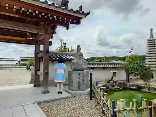 瑞雲寺の像