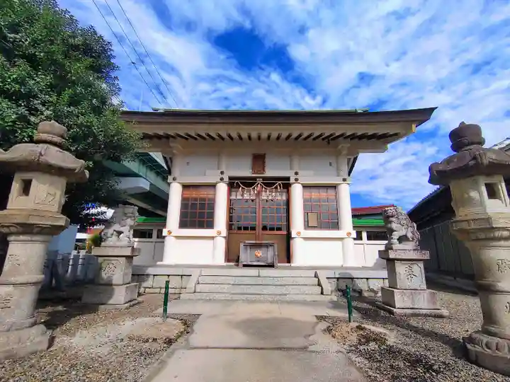 坂庭神社(多気東町)の本殿・本堂