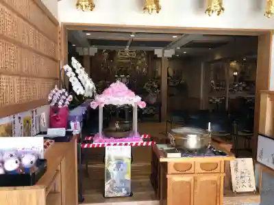 光禅寺の{uncategorized: "未分類", other: "その他", undefined: "問題あり", building: "その他建物", grave: "お墓", sacred_gate: "鳥居", guardian: "狛犬", statue: "像", buddha: "仏像", history: "歴史", nature: "自然", garden: "庭園", animal: "動物", pagoda: "塔", temizu: "手水舎", mountain_gate: "山門・神門", sanctuary: "本殿・本堂", subordinate: "末社・摂社", art: "芸術", scenery: "景色", jizo: "地蔵", ema: "絵馬", goshuin: "御朱印", omikuji: "おみくじ", items: "授与品その他", amulet: "お守り", goshuincho: "御朱印帳", eats: "食事", festival: "お祭り", votive_dance: "神楽", shichigosan: "七五三参", wedding: "結婚式", experience: "体験その他", initially: "初詣", around: "周辺", anti_infection: "感染症対策"}