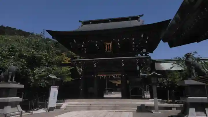 宮地嶽神社の山門・神門