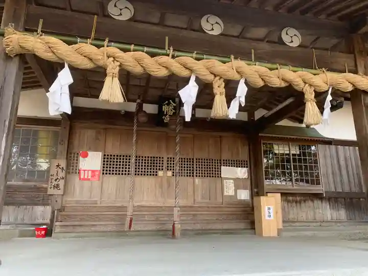 川田八幡神社の本殿・本堂