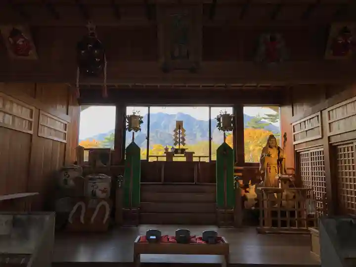 石鎚神社 中宮 成就社の本殿・本堂