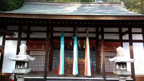 五社神社の本殿