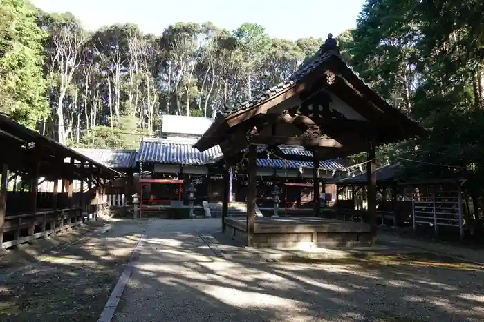 高山八幡宮の本殿