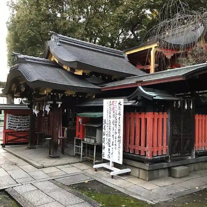 満足稲荷神社の本殿・本堂