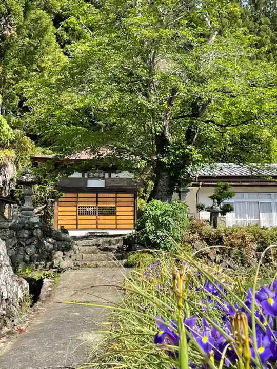 薬師堂のその他建物