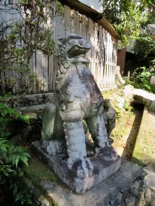 宇治神社の狛犬