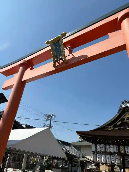 瀧尾神社の{uncategorized: "未分類", other: "その他", undefined: "問題あり", building: "その他建物", grave: "お墓", sacred_gate: "鳥居", guardian: "狛犬", statue: "像", buddha: "仏像", history: "歴史", nature: "自然", garden: "庭園", animal: "動物", pagoda: "塔", temizu: "手水舎", mountain_gate: "山門・神門", sanctuary: "本殿・本堂", subordinate: "末社・摂社", art: "芸術", scenery: "景色", jizo: "地蔵", ema: "絵馬", goshuin: "御朱印", omikuji: "おみくじ", items: "授与品その他", amulet: "お守り", goshuincho: "御朱印帳", eats: "食事", festival: "お祭り", votive_dance: "神楽", shichigosan: "七五三参", wedding: "結婚式", experience: "体験その他", initially: "初詣", around: "周辺", anti_infection: "感染症対策"}