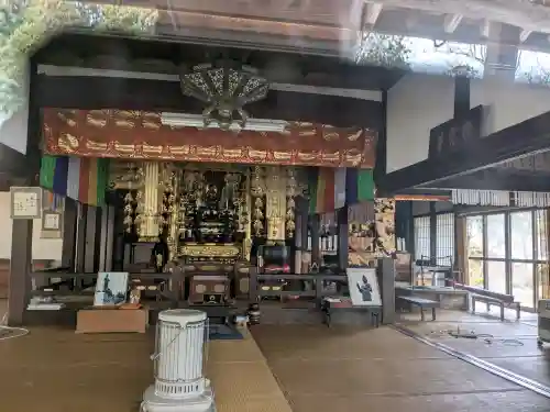 常光寺の{uncategorized: "未分類", other: "その他", undefined: "問題あり", building: "その他建物", grave: "お墓", sacred_gate: "鳥居", guardian: "狛犬", statue: "像", buddha: "仏像", history: "歴史", nature: "自然", garden: "庭園", animal: "動物", pagoda: "塔", temizu: "手水舎", mountain_gate: "山門・神門", sanctuary: "本殿・本堂", subordinate: "末社・摂社", art: "芸術", scenery: "景色", jizo: "地蔵", ema: "絵馬", goshuin: "御朱印", omikuji: "おみくじ", items: "授与品その他", amulet: "お守り", goshuincho: "御朱印帳", eats: "食事", festival: "お祭り", votive_dance: "神楽", shichigosan: "七五三参", wedding: "結婚式", experience: "体験その他", initially: "初詣", around: "周辺", anti_infection: "感染症対策"}