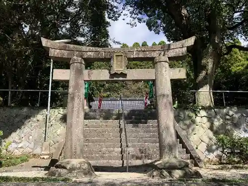 男女神社の鳥居