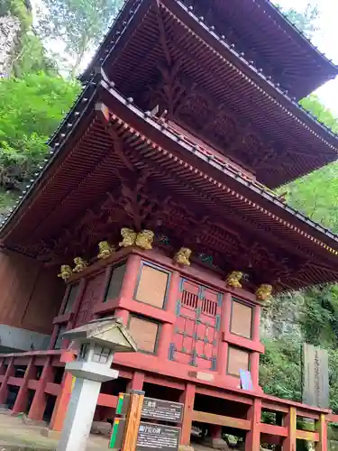 榛名神社の塔