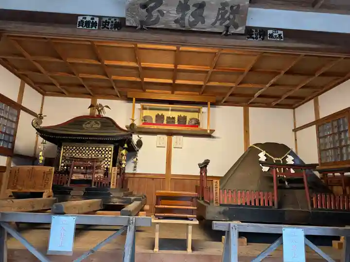 淺間神社(忍野八海)(山梨県)