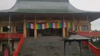 成田山不動寺の本殿・本堂