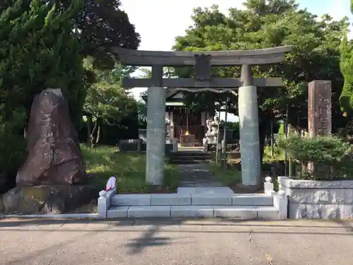 玉作神社の鳥居