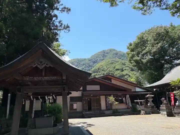 三嶋神社(山梨県)
