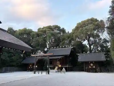 阿佐ヶ谷神明宮の{uncategorized: "未分類", other: "その他", undefined: "問題あり", building: "その他建物", grave: "お墓", sacred_gate: "鳥居", guardian: "狛犬", statue: "像", buddha: "仏像", history: "歴史", nature: "自然", garden: "庭園", animal: "動物", pagoda: "塔", temizu: "手水舎", mountain_gate: "山門・神門", sanctuary: "本殿・本堂", subordinate: "末社・摂社", art: "芸術", scenery: "景色", jizo: "地蔵", ema: "絵馬", goshuin: "御朱印", omikuji: "おみくじ", items: "授与品その他", amulet: "お守り", goshuincho: "御朱印帳", eats: "食事", festival: "お祭り", votive_dance: "神楽", shichigosan: "七五三参", wedding: "結婚式", experience: "体験その他", initially: "初詣", around: "周辺", anti_infection: "感染症対策"}