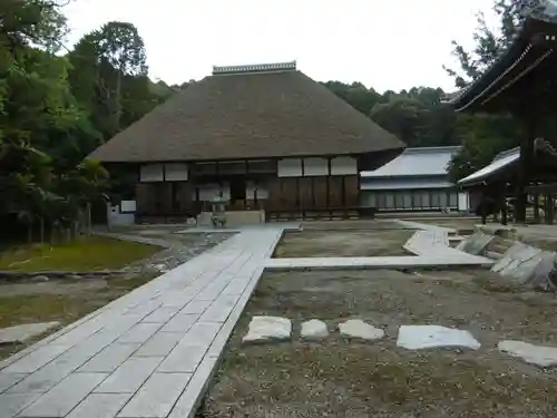 萬年山保国寺の本殿