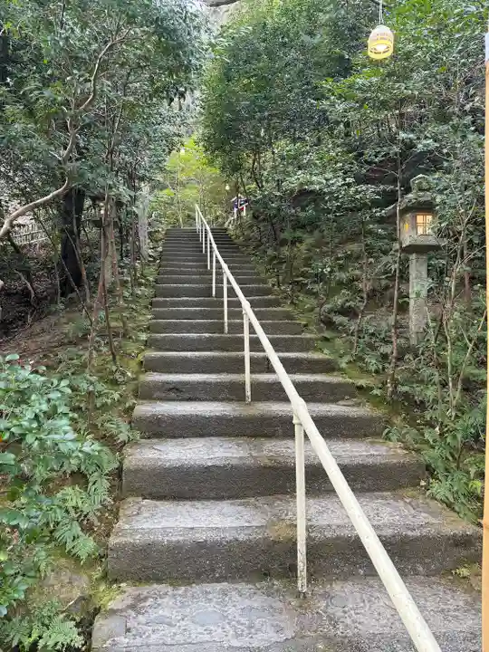 安養寺(立木観音)(滋賀県)