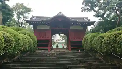 護国寺の山門・神門