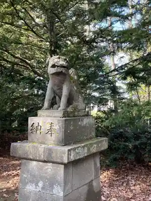 川西神社の狛犬