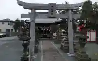 諏訪神社の鳥居